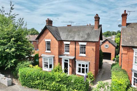 Gaol Butts, Eccleshall, ST21 4 bed detached house for sale
