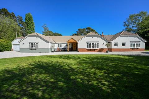 Lions Lane, Ashley Heath, Ringwood, BH24 4 bed detached house for sale
