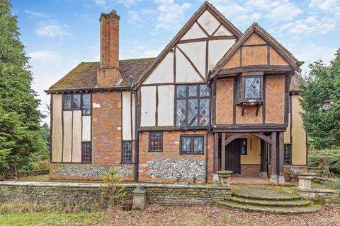 Coombe Hill Court, Windsor, Berkshire 4 bed detached house for sale