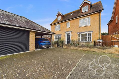 Woodfield, Witham CM8 5 bed house for sale