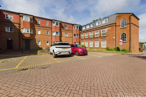 Westdeane Court, Basingstoke RG21 1 bed retirement property for sale