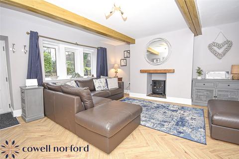 Edenfield Road, Rochdale OL12 3 bed end of terrace house for sale