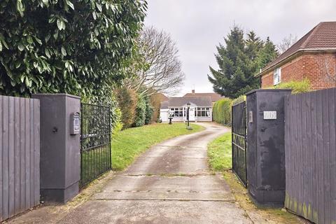 Turfpits Lane, Erdington, Birmingham... 3 bed bungalow for sale