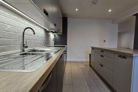 Millers Hill, Ramsgate CT11 2 bed flat for sale