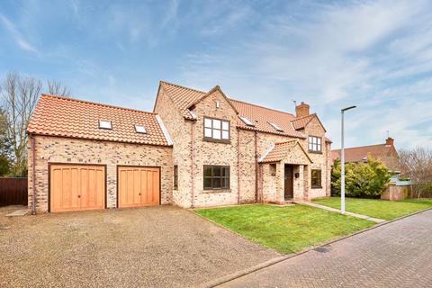 7 Park View, Hook DN14 5 bed detached house for sale