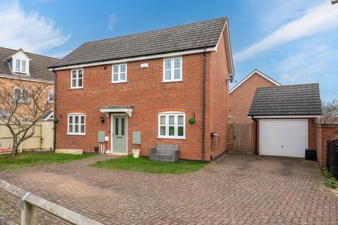 Tom Childs Close, Grantham NG31 3 bed detached house for sale