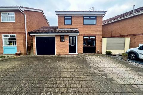 Fieldfare Close, Thornton FY5 3 bed detached house for sale