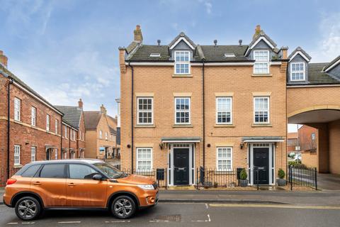 St. Nicholas Road, Beverley, HU17 3 bed house for sale