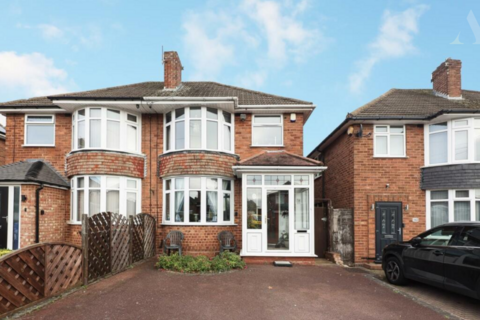 Mayswood Road, Solihull, West Midlands 3 bed semi