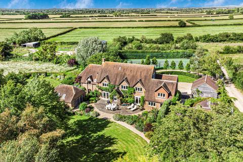 Denchworth, Wantage, Oxfordshire, OX12 6 bed detached house for sale
