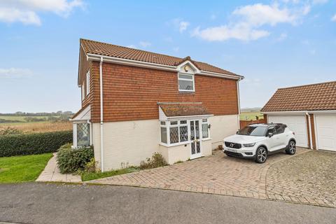 Brendon Close, Eastbourne BN23 4 bed detached house for sale