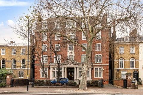 Bow Road, London E3 2 bed flat for sale