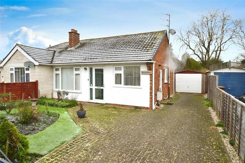 Highfield Road, Buckingham MK18 2 bed bungalow for sale