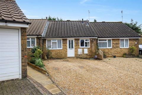 Lemon Grove, Whitehill 3 bed property for sale
