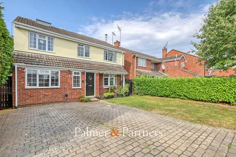 Havisham Way, Essex CM1 5 bed detached house for sale