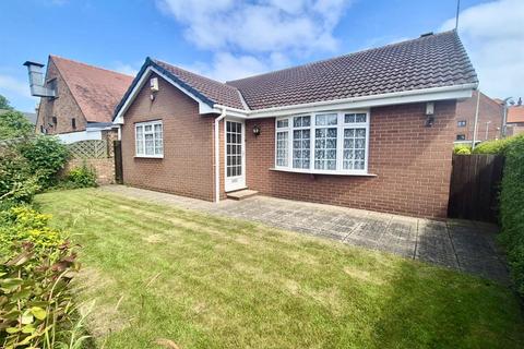 Back Southgate, Hornsea 2 bed detached bungalow for sale