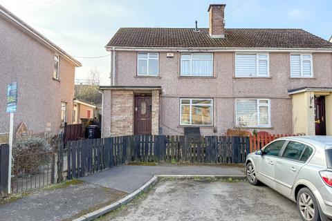 Avon Road, Pill, Bristol, Somerset, BS20 3 bed semi