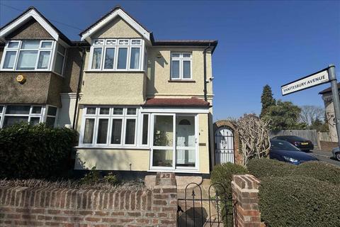 Helen Avenue, Feltham, Middlesex, TW14 4 bed semi