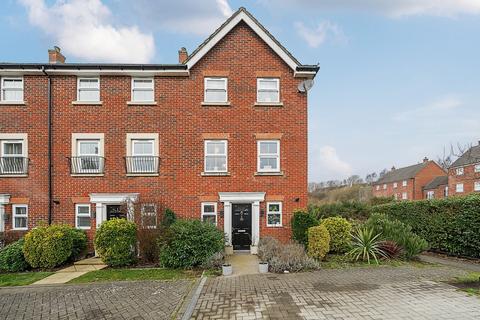 Whiting Square, Dunstable LU5 3 bed end of terrace house for sale