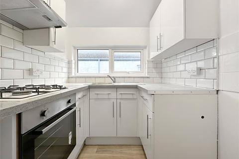 Canterbury Street, Gillingham, Kent, ME7 3 bed flat for sale