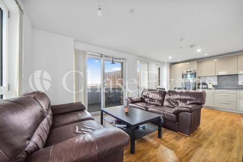 Ivy Point, Hannaford Walk... 3 bed flat for sale