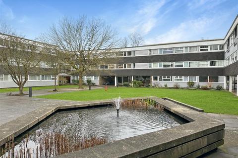 Highsett, Cambridge CB2 2 bed flat for sale