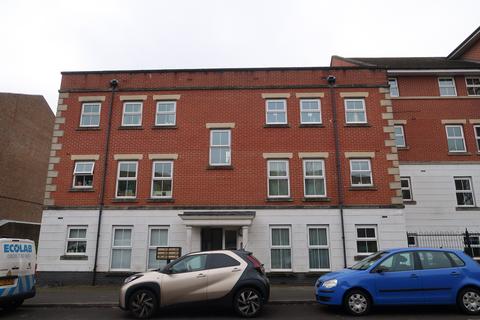 Alexandra Road, Aldershot GU11 2 bed flat for sale