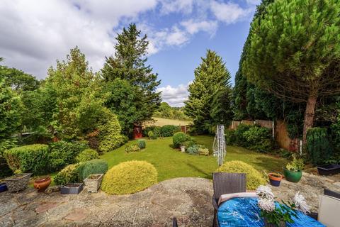 Green Lane, Lower Kingswood, Tadworth 4 bed detached bungalow for sale