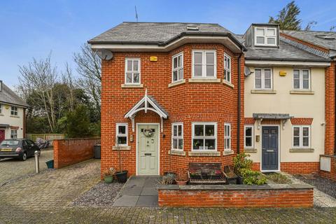 Waterloo Mews, Leiston, IP16 3 bed end of terrace house for sale