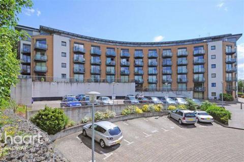 Barrier Road, Chatham 1 bed apartment for sale