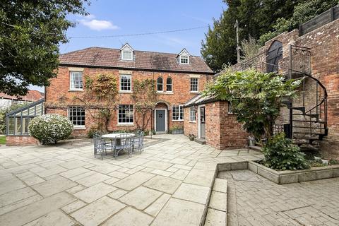 Alfred Street, Westbury 4 bed detached house for sale