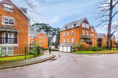 Jacobs Court, Worth Park Avenue 1 bed flat for sale