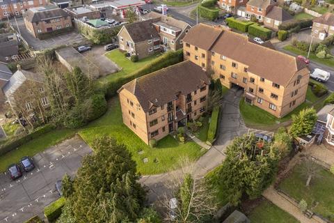 Eridge Road, Crowborough 2 bed apartment for sale