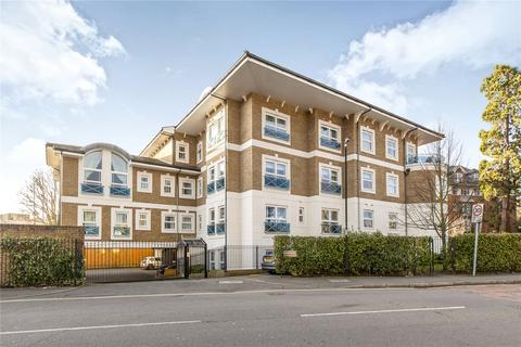 Frances Road, Windsor, Berkshire 2 bed apartment for sale