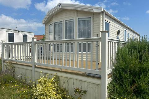 Butt Lane, Great Yarmouth NR31 2 bed mobile home for sale