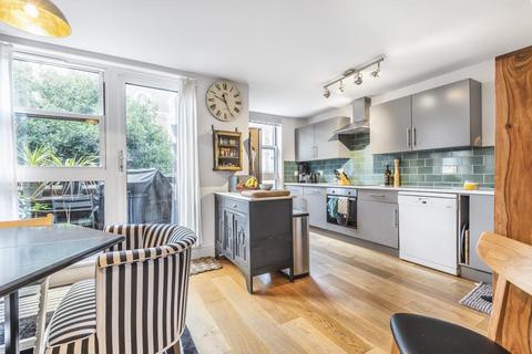 Ledbury Road,  London,  W11,  W11 2 bed flat for sale