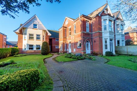 Cavendish Grove, Southampton 1 bed ground floor flat for sale