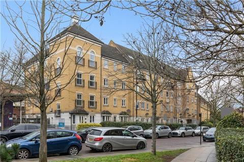Kelly Avenue, London, SE15 2 bed apartment for sale