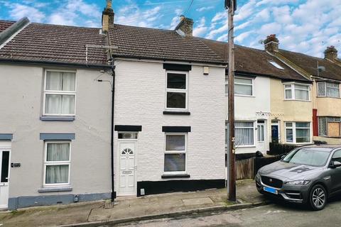 Charter Street, Chatham 2 bed end of terrace house for sale