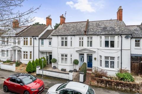 Gordon Road, Camberley GU15 4 bed house for sale