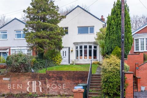 Harpers Lane, Chorley 3 bed detached house for sale
