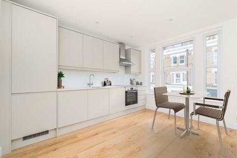 Boscombe Road, London W12 1 bed flat for sale