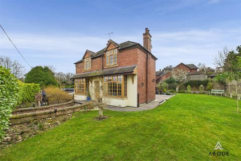 Wood Lane, Uttoxeter ST14 4 bed detached house for sale