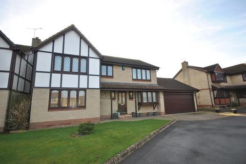 Birch Drive, Langford, BS40 4 bed detached house for sale