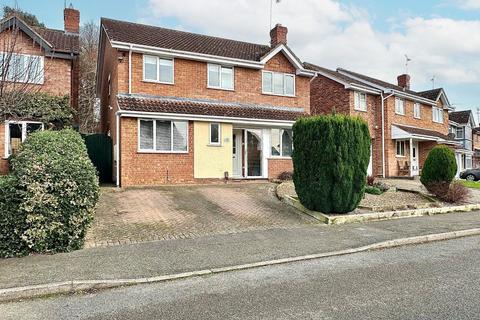 Icknield Drive, West Hunsbury... 4 bed detached house for sale