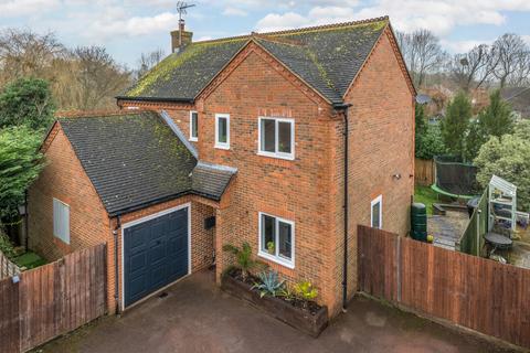 Pitch Place, Binfield, Bracknell 4 bed detached house for sale