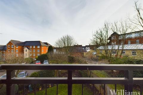 Florence Court, Aylesbury HP19 1 bed retirement property for sale