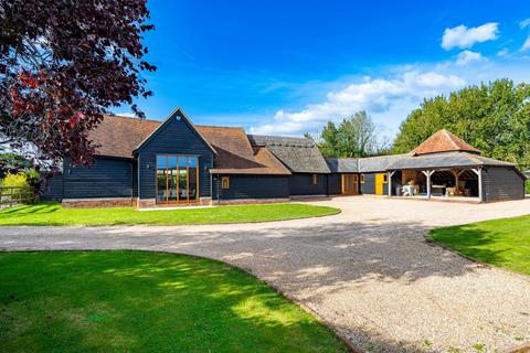 Main Road, Ford End, Chelmsford, Essex 4 bed barn conversion for sale