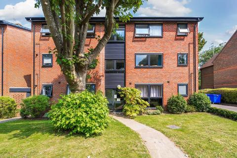 Maidenhead,  Berkshire,  SL6 1 bed flat for sale