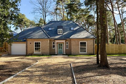 Woolsbridge Road, Ashley Heath... 4 bed detached house for sale
